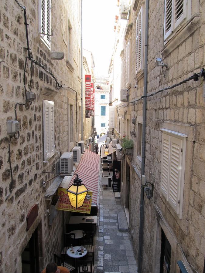 Mishel Dubrovnik